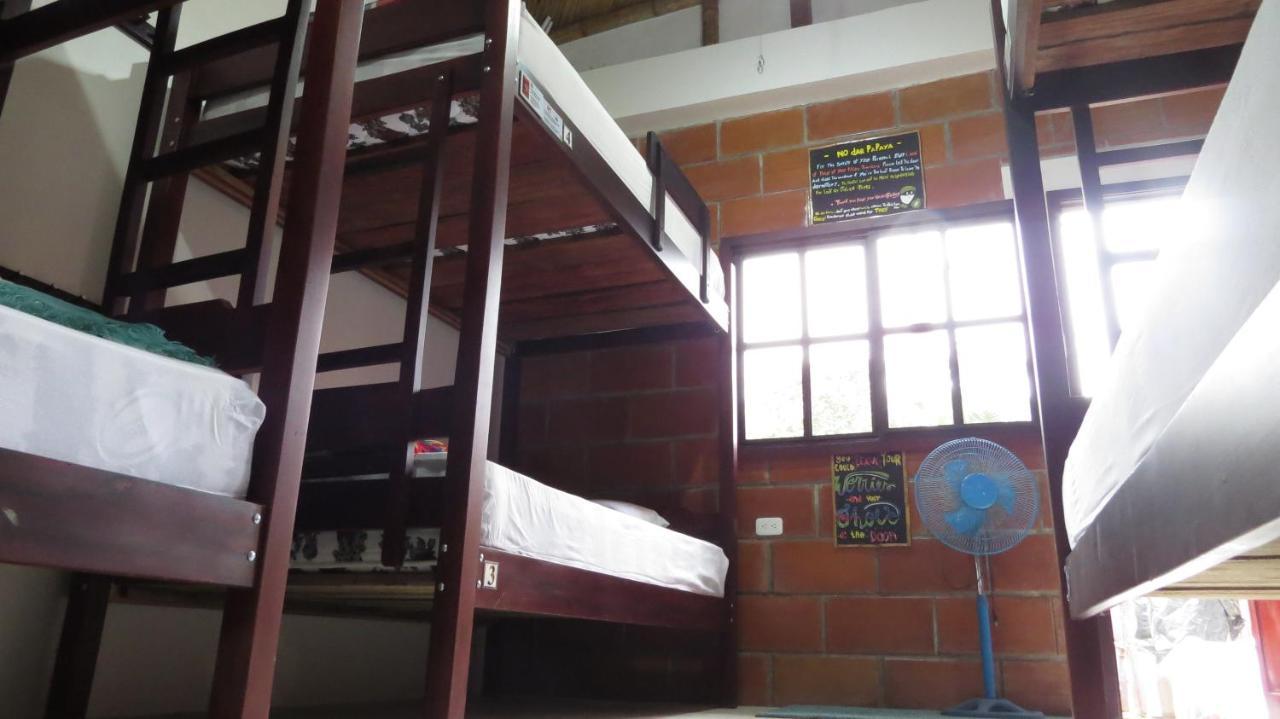 Esperanto Bed & Breakfast Surf Hostel Монтаньита Экстерьер фото